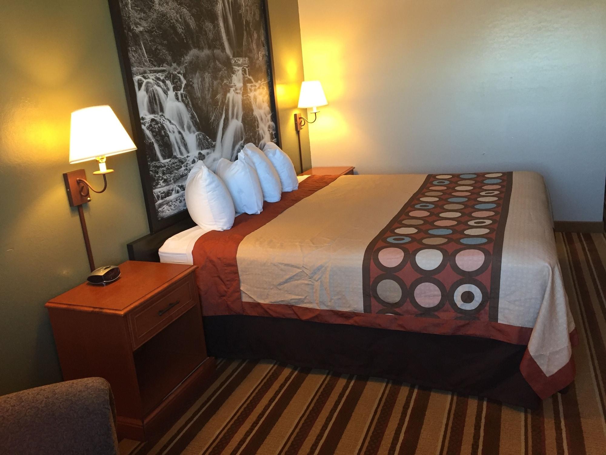 Super 8 By Wyndham Chamberlain Sd Hotell Eksteriør bilde